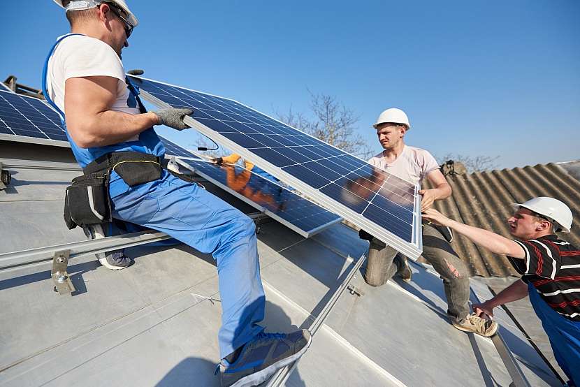 Správný výběr fotovoltaických panelů pro rodinný dům je klíčový