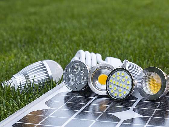 Ušetřete elektřinu s fotovoltaickými panely (Zdroj: Depositphotos (https://cz.depositphotos.com))