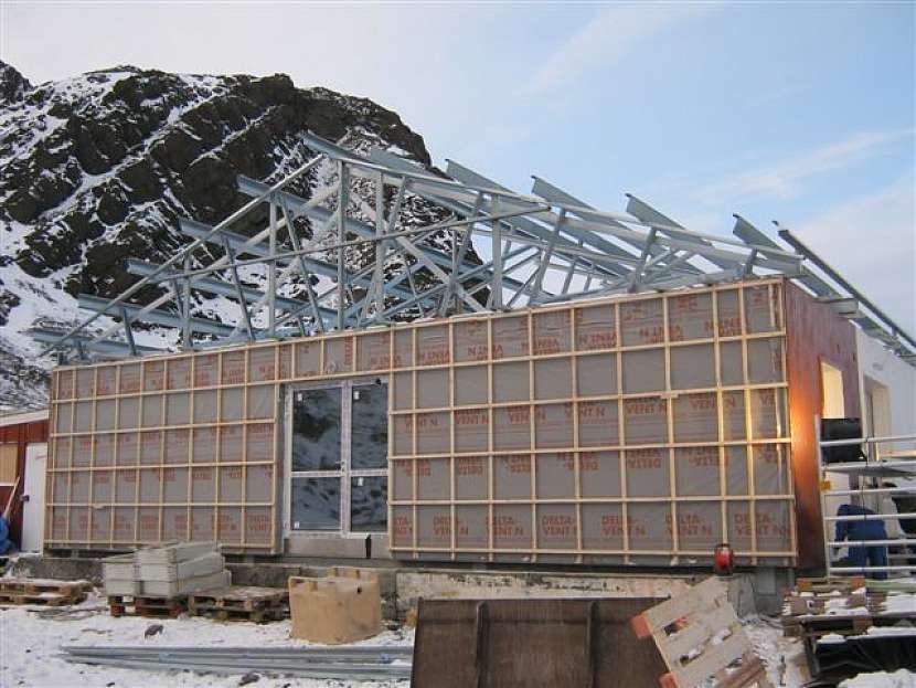 Systém šikmých střech Lindab Roof v Grónsku