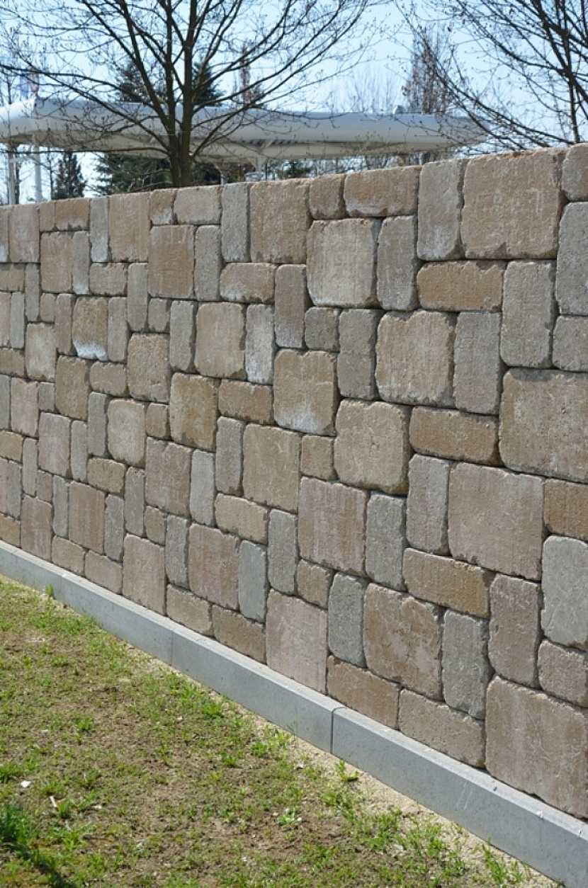 Haklíkové zdivo nebo moderní kámen