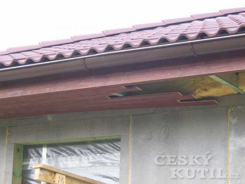 Dřevostavba na vlastní kůži 31. díl - podbíjení střechy