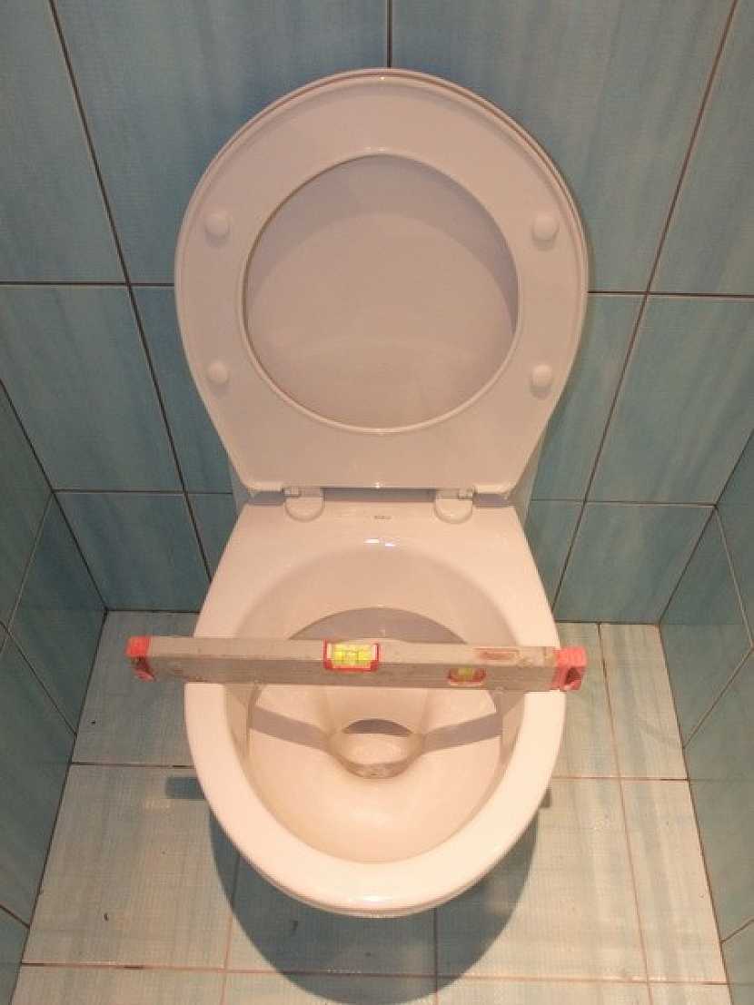 Montáž závěsného WC od společnosti GLYNWED